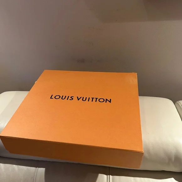 Superb pristine BRAND NEW Pochette GM RARE Cerise interior π - Picture 3 of 15